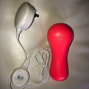 Clarisonic Mia with charger